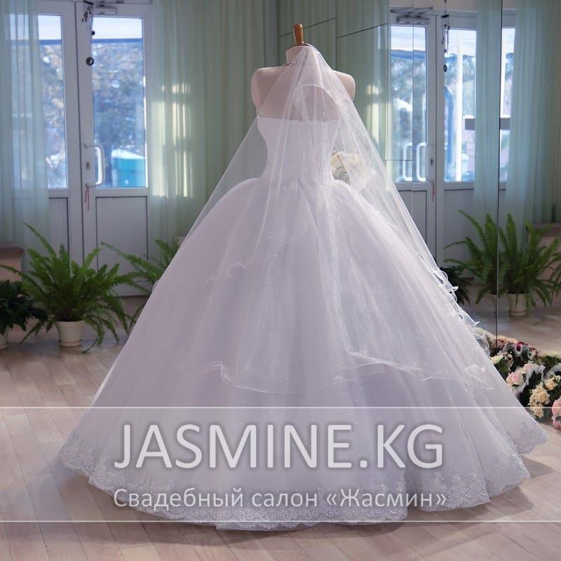 WD-49AL WD-49AL: белое, очень пышное, свадебное платье с серебряными кружевами и напылением