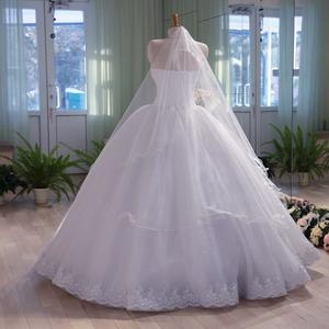 Клик для просмотра WD-49AL: белое, очень пышное, свадебное платье с серебряными кружевами и напылением